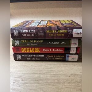4 - Western Novels Large Print